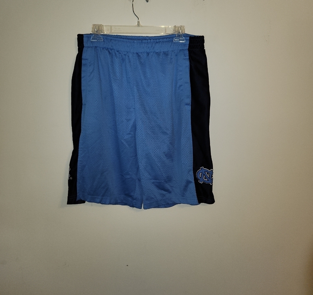 Colosseum Carolina Tarheels Light Blue and Navy Shorts